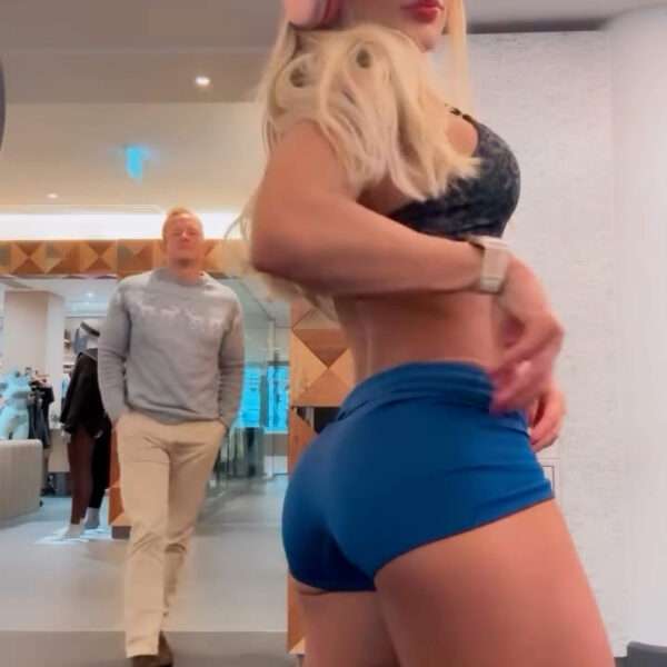 Exclusive London Gym Stops Model From Filming Herself